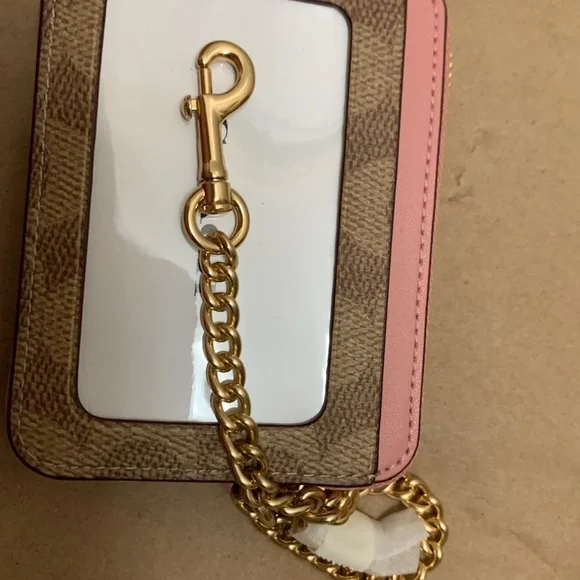 Coach zip card case with chain NWT PRICE FIRM - Picture 5 of 7